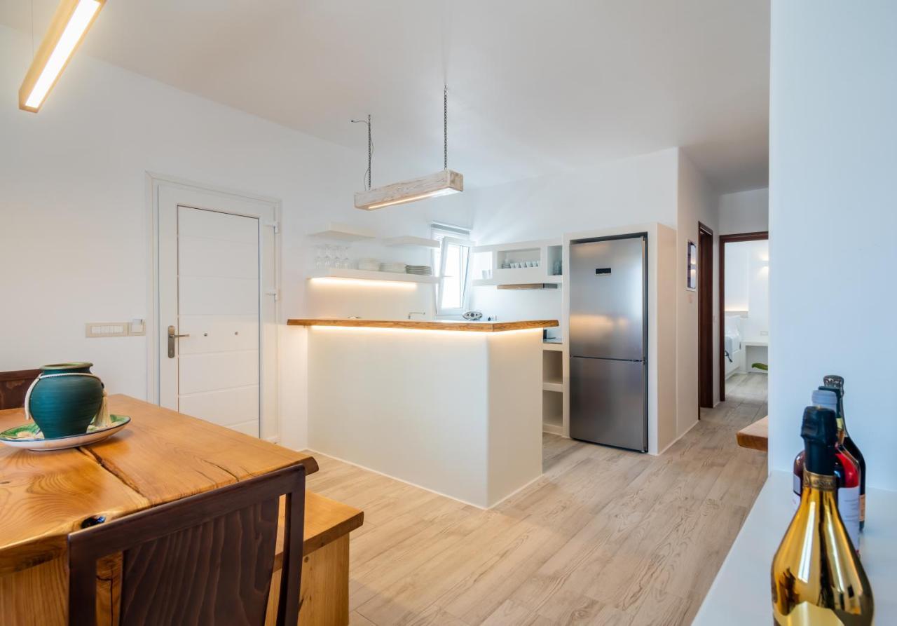 Akis Luxury House Apartment Adamantas  Bagian luar foto