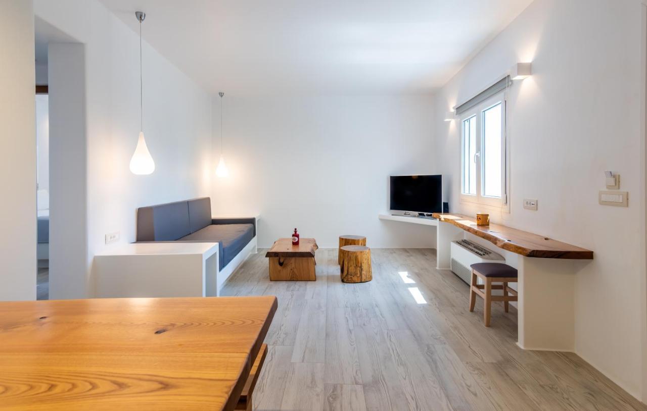 Akis Luxury House Apartment Adamantas  Bagian luar foto